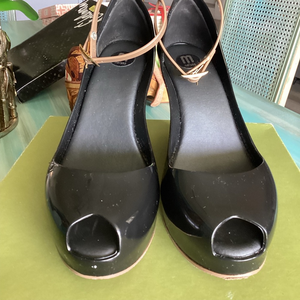 Melissa shoes size 8